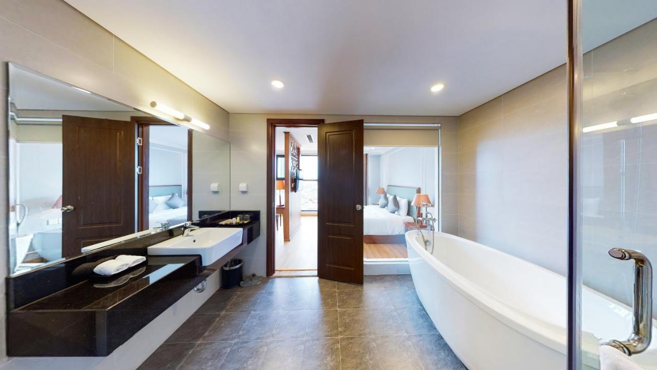 Cau Giay Hotel - By Bay Luxury Hà Nội Ngoại thất bức ảnh